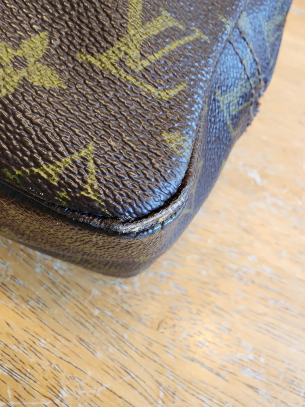 Louis Vuitton Monogram Trousse Toilette 28  iconic brown coated canvas
